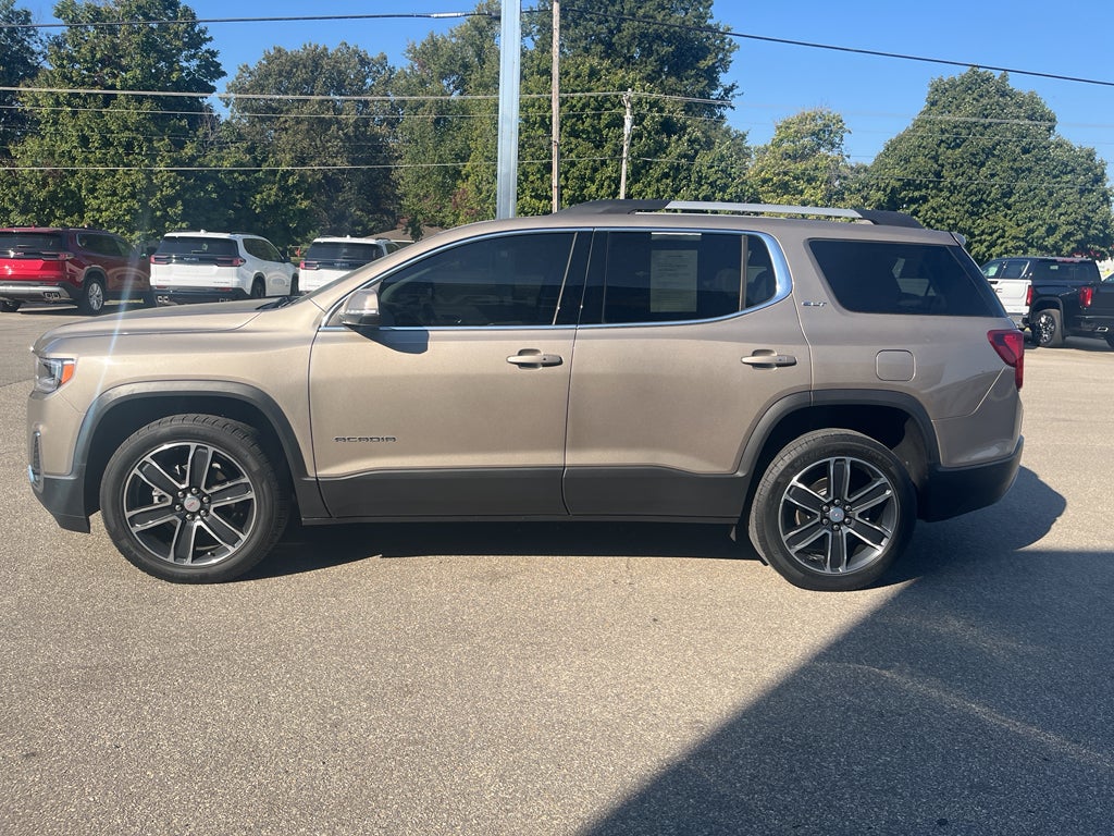 2022 GMC Acadia SLT