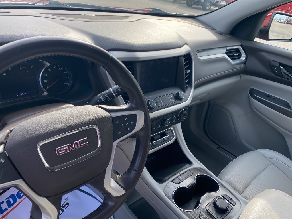 2021 GMC Acadia SLT
