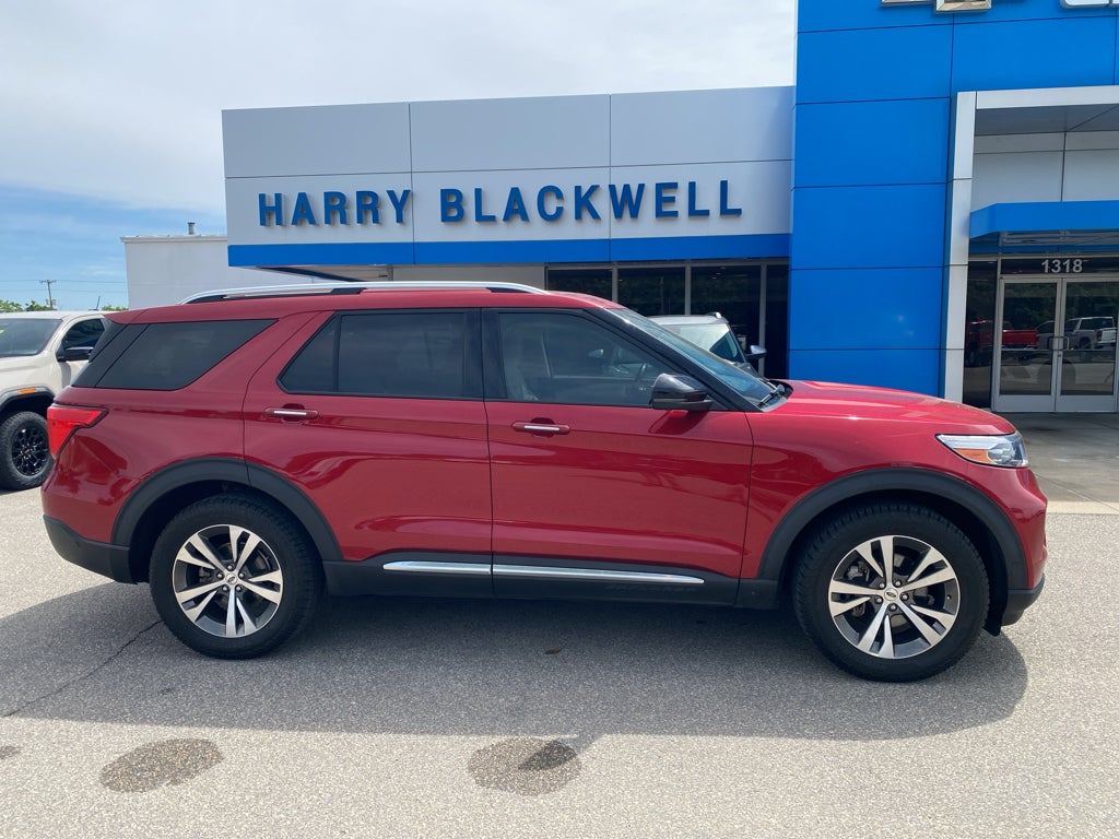 2020 Ford Explorer