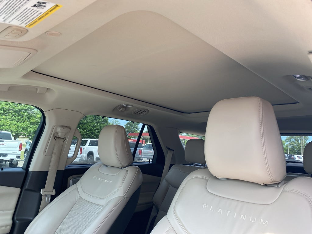 2020 Ford Explorer Platinum - Photo 14