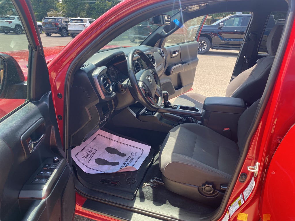 2018 Toyota Tacoma SR